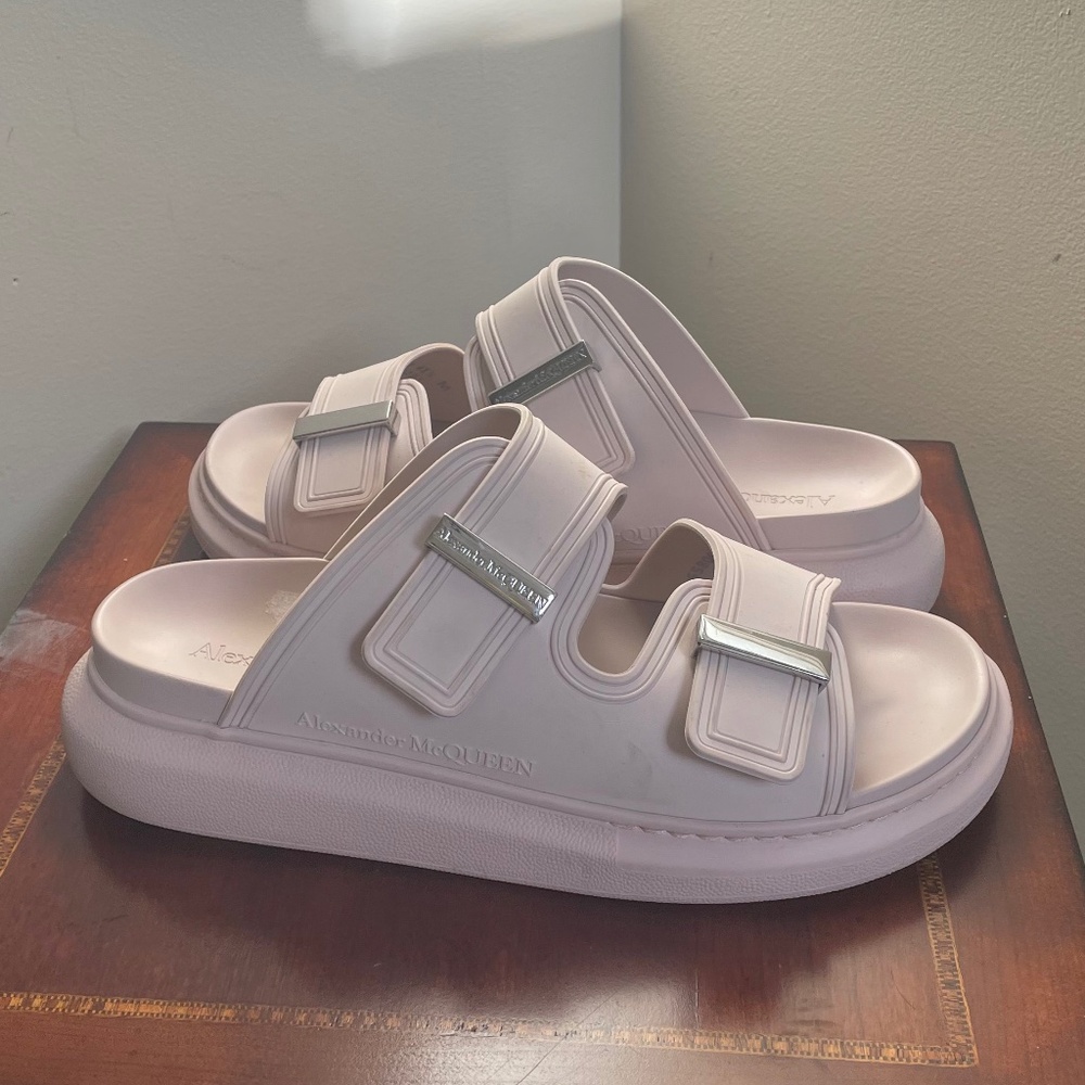 Alexander McQueen Hybrid Rubber Sandal